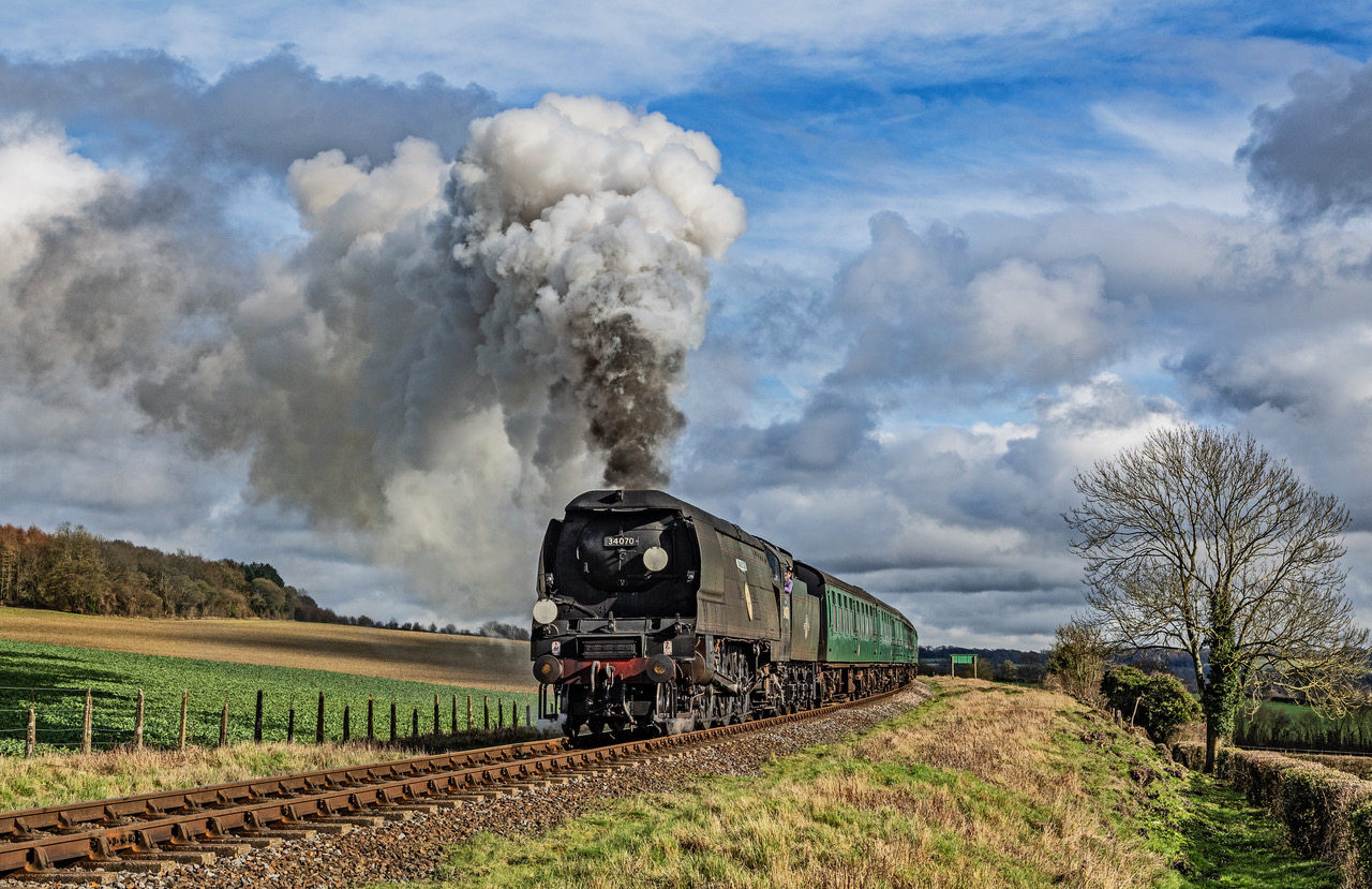 Visiting Locomotive Bulleid Pacific No. 34070 Manston - Main Image
